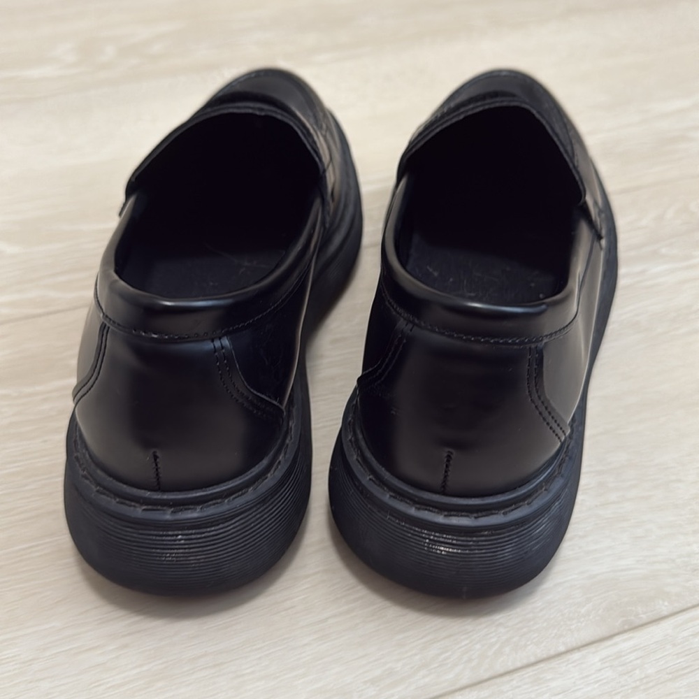 ✨ Pascorozen Black Slip on Loafers - Picture 7 of 7
